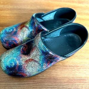 Women’s Dansko Clogs